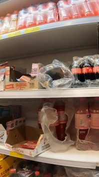 Regardez qui la baise que j’ai vu ce soir au centre commercial a donné à cette latina la bite hardcore - jhodez1
