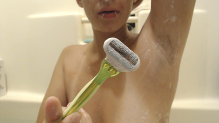 Abby Anna: Longest I've ever had armpit shaving