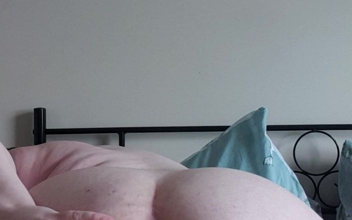 Littlevixen: Dirtytalk spielen mit muschi und titten