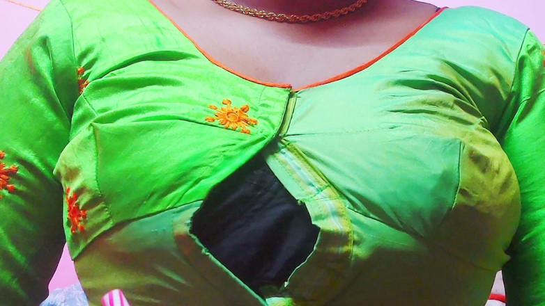 Desi Mohini: Perselingkuhan adik tiri indiaku sama muridnya sendiri