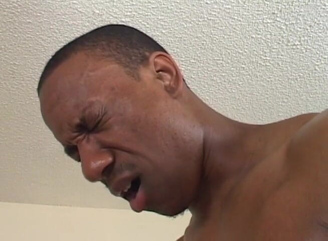 Big Beautiful Babes: Big black girl loves the taste of hot load