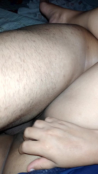 RealLoveX1: Цицькаста брюнетка попросила лизання вдарити збоку!