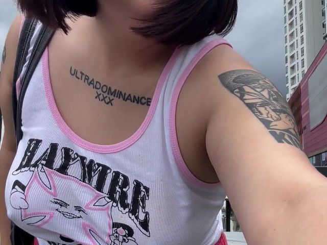 Braless BBW (Chubbyxasian)
