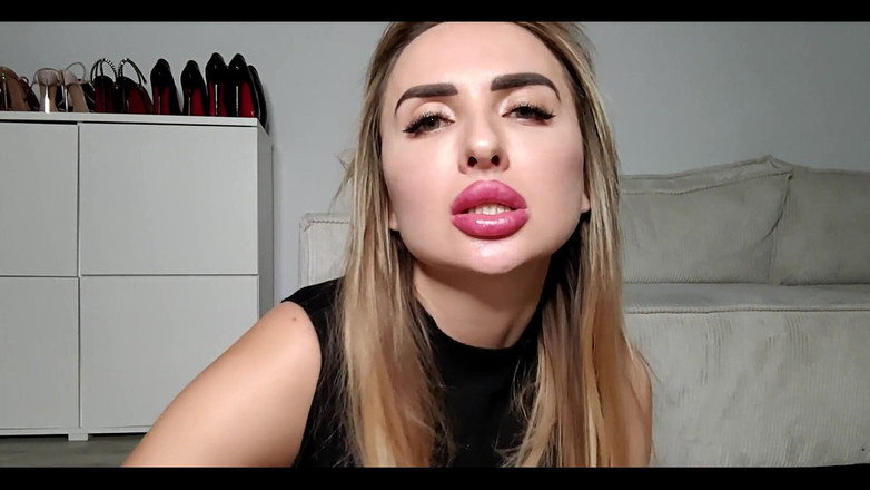 Goddess Lena: Moje lahodné nohy
