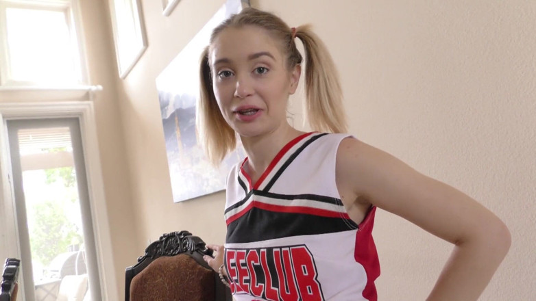 Perv Milfs n Teens: Teen Cheerleader Anastasia Knight Can't See Straight While She Gets...