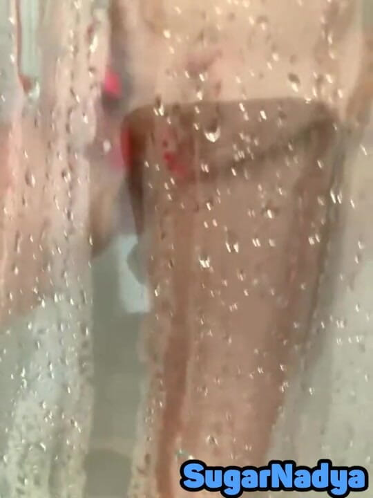 SugarNadya: Russian beauty SugarNadya saw in the shower and then we...