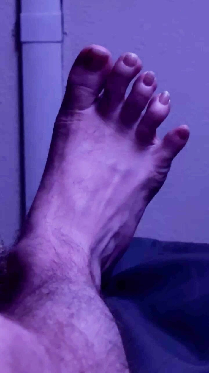 ScottyNaughty69: Gli amanti dei piedi si divertono! - Cosa ne pensi di...