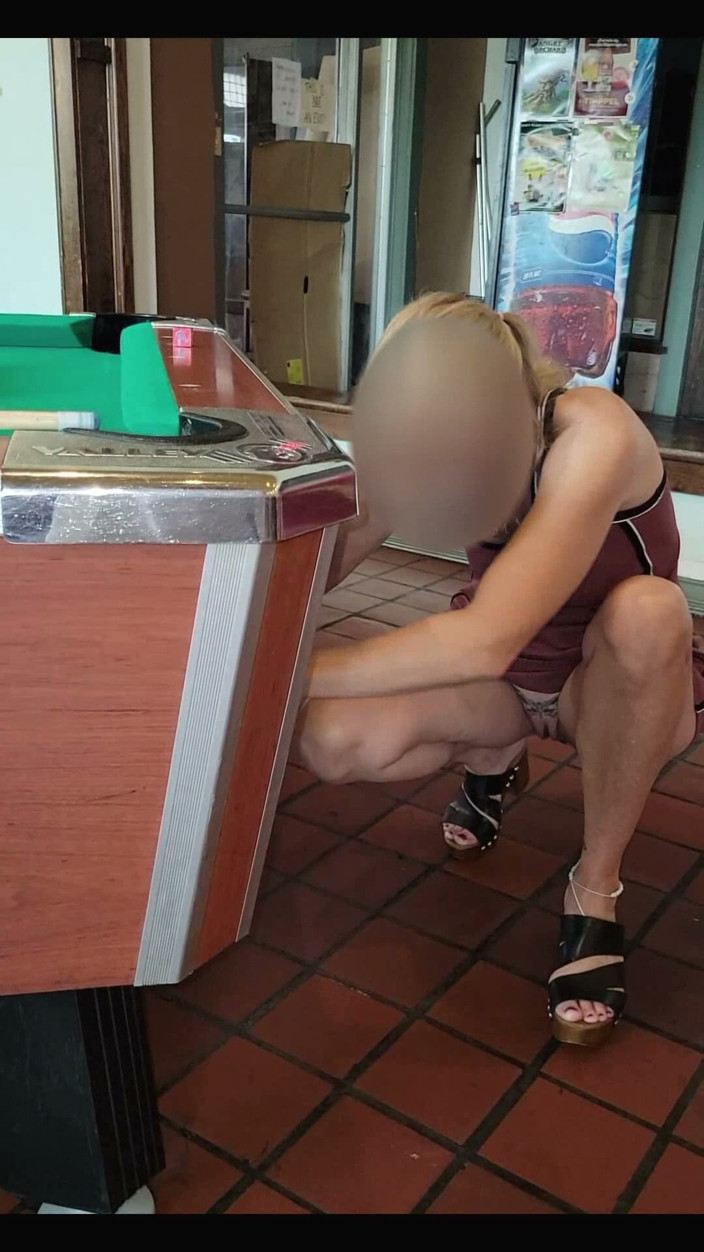 Fantasy Milf: Pool Slut Buttplug