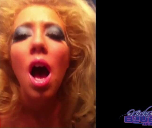 Pornstar Platinum: คลิปสั้น Flipit Phone ผมใหญ่