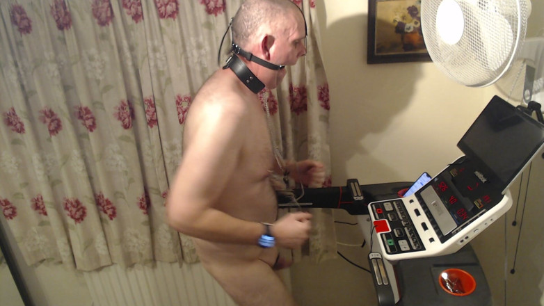Lovenipclamps: Running on Tread Mill with Toys