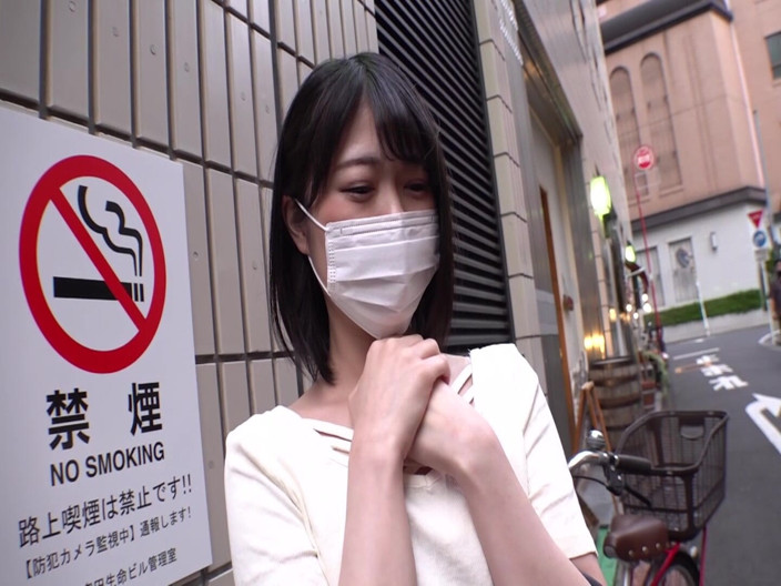 MBM3988: P138g04 Would You Like to Challenge a Masked Beauty on...
