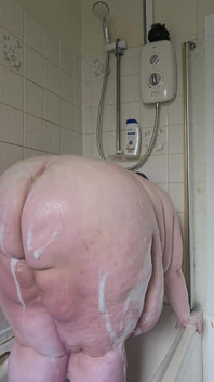 Ssbbw diosa sensual ducha parte 2