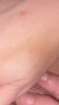 Horny MILF Gives Herself 3 Fingers (bustysecretgf)