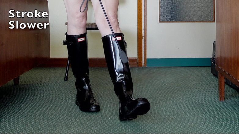 Mature_cunt: Lovecké boty JOI a mučení koulí