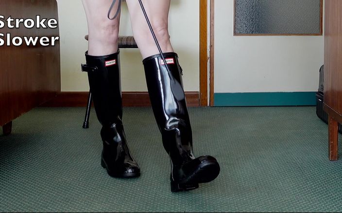 Mature cunt: Lovecké boty JOI a mučení koulí