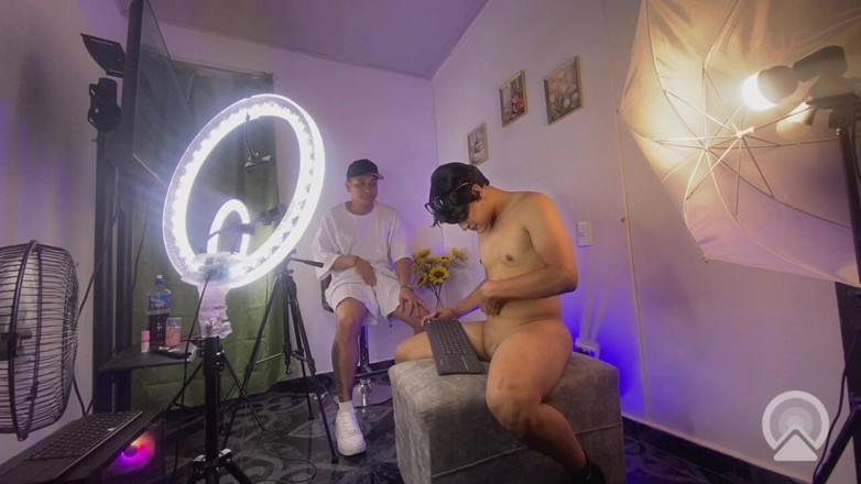 KenPrince: Sissy-ken-verehrung Gesamt: Tomas' Füße, Brustwarzen &amp; Schwanz