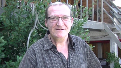 FRENCH HOLES CREAMPIED: Nick Pseas futută fără prezervativ în gardă de Viktor Rom