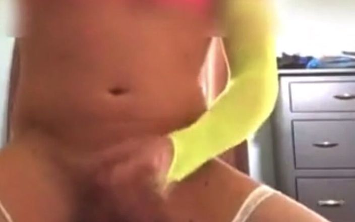 Orlandi480: Vidéo précoce, travesti et chevauche d’énormes godes