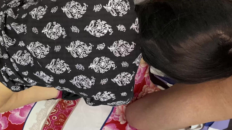 Desifilmy45: Das Bett Mit Punjabi Bhabhi Geteilt Und Ihren Dicken Arsch...