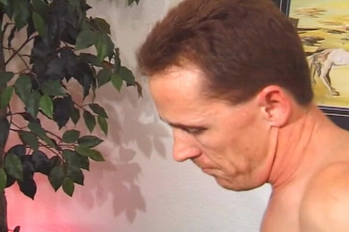 Mature Climax - 100% Mature Videos: Černá velká kráska si užívá dlouhého a nabitého bílého ptáka