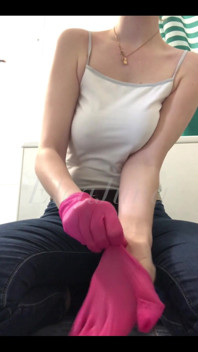 2 Videos with Pink Gloves