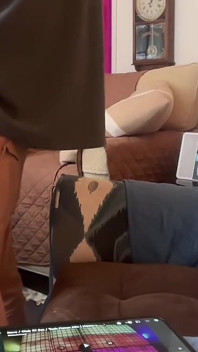 Mamada Tarde En La Noche Para Marido Tragando Leche