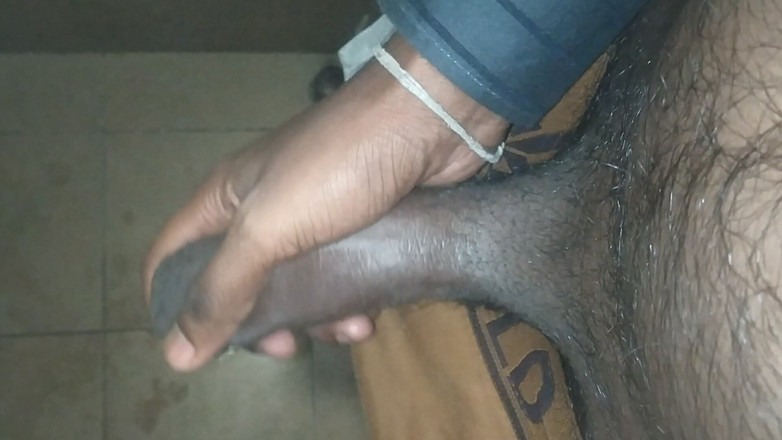 Tamil 10 inches BBC: Tamil10inchesbbc sexy sesión de baño está de vuelta