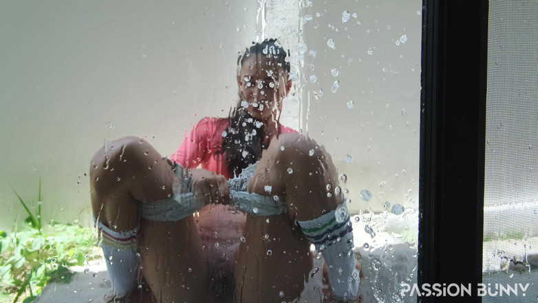 PassionBunny: Compilation De Fétiches De Pisse - 30 Vidéos De Pipi En 1