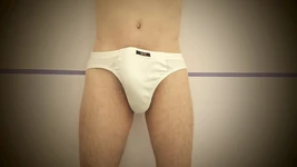 Crescente tesão empurra para fora da cueca