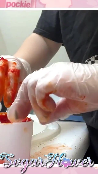 SugarFlower: Come Dye My Hair with Me
