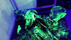 Lady Valeska: Gumový dvojitý fisting s Uv Slime