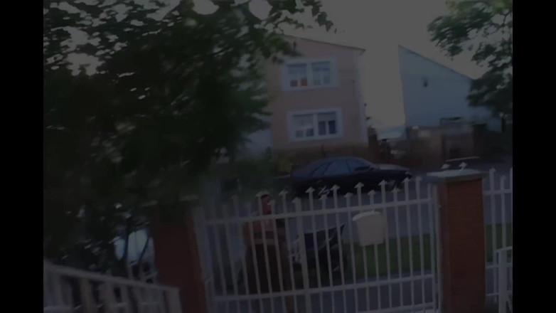 Ugly but HOT: Ngực rải rác khắp nơi