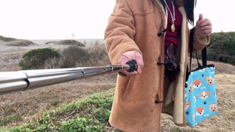 megu2002: Auto-formation n°68 se réfugiant sur une plage publique