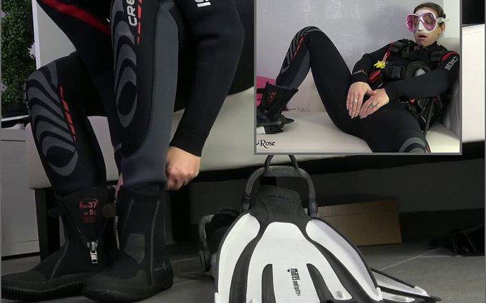 Annika Rose: Wanked in My Diving Gear