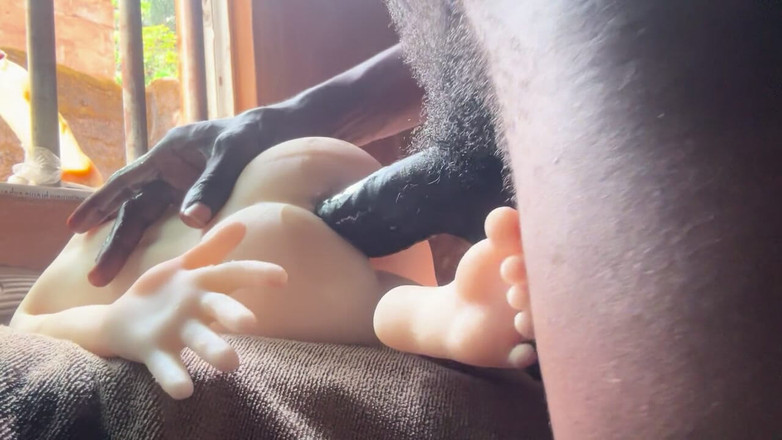 Bangcum8: Volledige lengte blanke grote kont versus grote zwarte lul weer