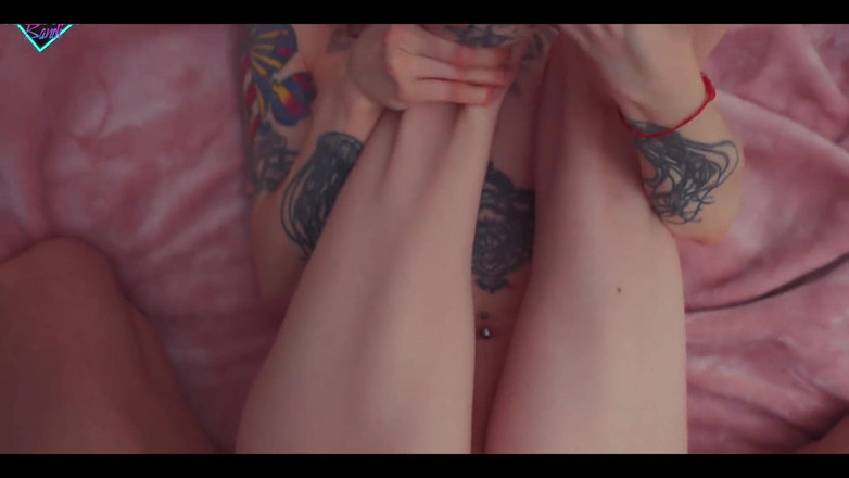 Karneli Bandi: 내 섹시한 이웃은 내 자지를 참을 수 없어