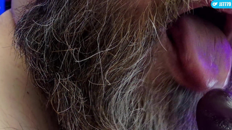 JJ7779: Edging-session