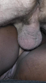 Ébano novia anal por una gran polla blanca y preñada