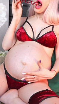Pregnant Dildo Fuck