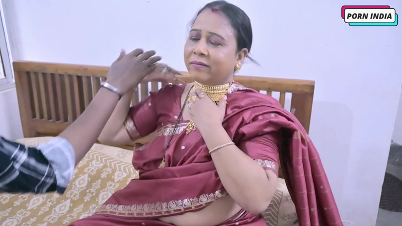 Porn India Studio: Desi indische bhabhi fickt fremden