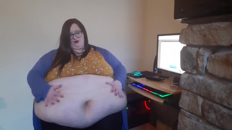 SSBBWLadyBrads: เลขาสาวอวบถูกเจ้านายรังแก