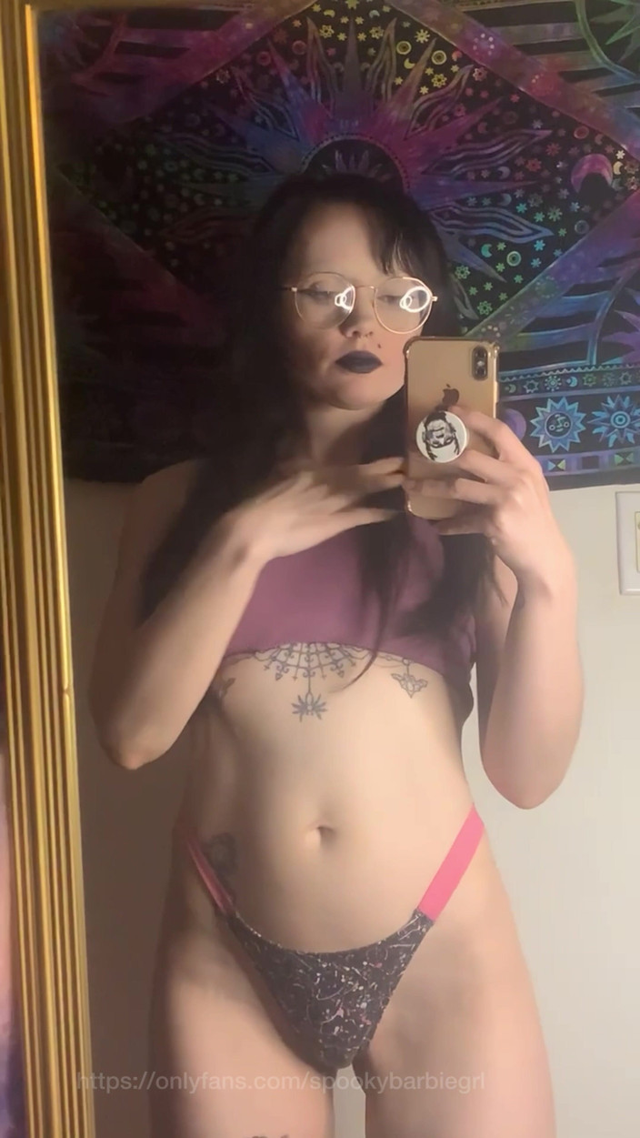 spookybarbiegirl: Spookybarbiegrl Lingerie E Compilation Di Troia in Mutandine