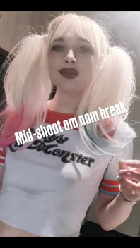Bts. Depois que eu chupo um vibrador eu sempre me sinto bicada