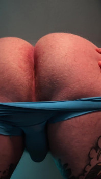 Tattooed Dom Worship Cumshot POV