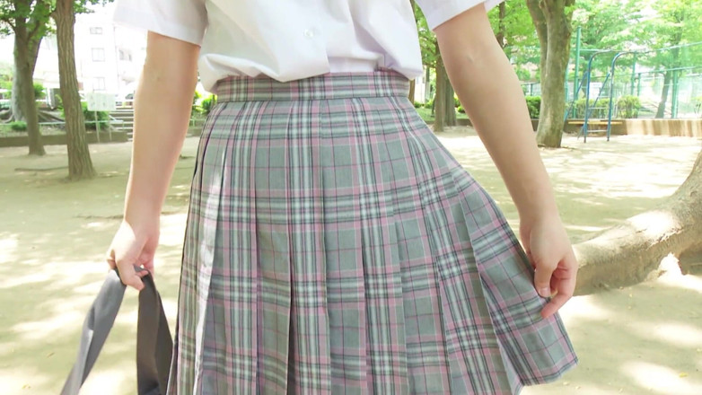 JapaneseAmateur: Remaja Jepun manis bercinta buat kali pertama dan membenarkan kawan...