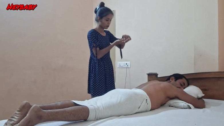 Heybaby: Desi Massage