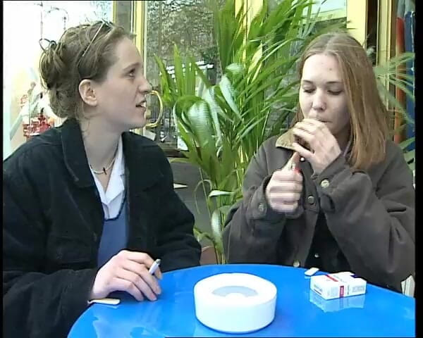 YOUR FIRST PORN: Zwei freunde wollen nur spielen