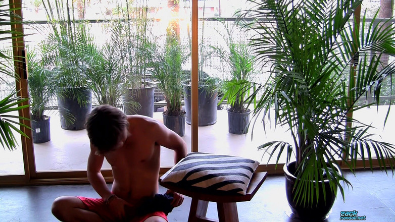 Zack Randall: Un intenso auto-amore con zack