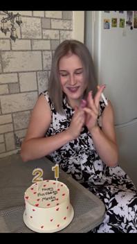 Smoking Before Cake