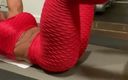 Alesya muscledoll: Entraînement sexy